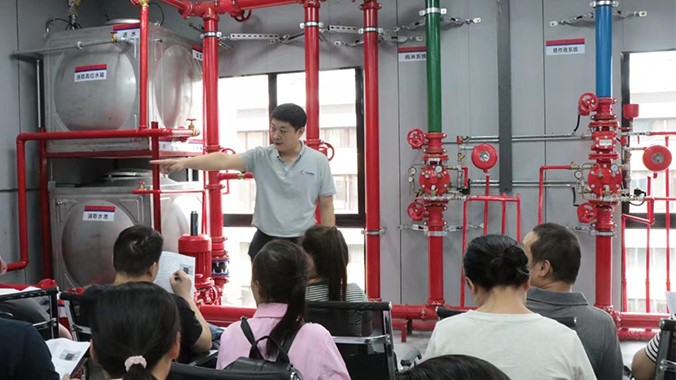 消防職業(yè)技能培訓(xùn)：打造安全衛(wèi)士！
